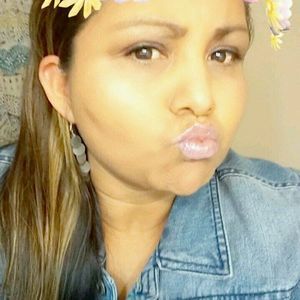 Meet your Posher, Veronica